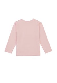 Helle rosa Langarm-T-Shirt aus weicher Baumwolle. Es hat einen Rundhalsausschnitt und saubere, unifarbene Bündchen ohne Muster oder Verzierungen.