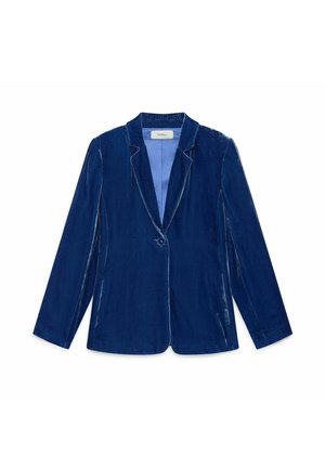 Blazer in velluto blu scuro con rever a lancia, chiusura con un bottone e fodera interna azzurro chiaro a contrasto. Tessuto liscio e vestibilità sagomata.