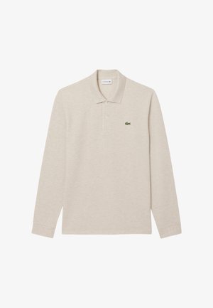 Polo a maniche lunghe in cotone beige chiaro, caratterizzata da un logo Lacoste verde sul petto sinistro e un collo classico.