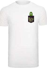 Hvit bomulls t-skjorte med en grønn sylteagurk karakter i en svart lomme med teksten "Pickle Rick" i lilla og grønn farger.
