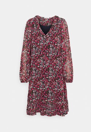MSCH Copenhagen, Robe de jour - red