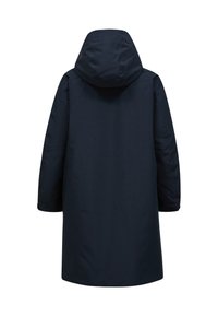 Cappotto impermeabile blu navy con cappuccio, silhouette lunga e tessuto morbido. Non presenta hardware o motivi visibili sul retro.