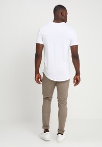Only & Sons ONSMATT LONGY TEE 7 PACK - T-shirt básica - white/black/light grey melange