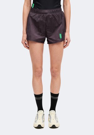 District Vision ULTRALIGHT ZIPPERED SHORTS - Αθλητικό σορτς - nightshade