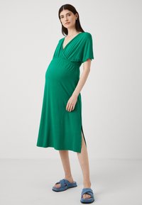 ONLY MATERNITY OLMAMAZE ALL IN ONE NURSING DRESS - Haljina od žerseja - verdant green