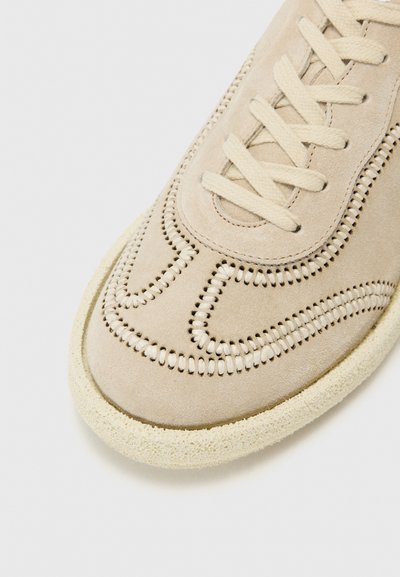 The Antipode Sneakers basse - white