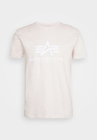 Unselected, jet stream white