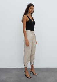 EDITED DALIAH - Top - schwarz