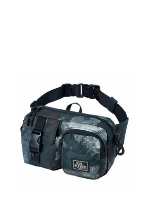 Schwarze und graue Hüfttasche mit Muster, mehreren Reißverschluss- und Schnallenfächern, verstellbarem Riemen und DaKine-Logopatch auf der Vordertasche.
