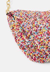 PARFOIS SHOULDER BAG TIRAMISSU - Torbica - multicolor