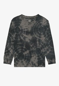 Tričko s dlhým rukávom v čierno-sivej batikovej vzore. Mäkka tkanina s okrúhlymi vzormi po celej ploche, zvýraznenými kontrastnými svetlejšími odtieňmi.