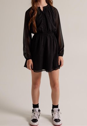 America Today, Robe de jour - black