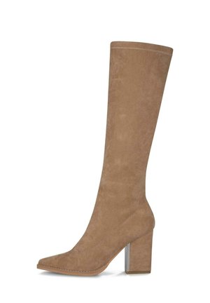CON PUNTERA AFILADA Y CIERRE CON CREMALLERA. - Botas de tacón - marrón topo