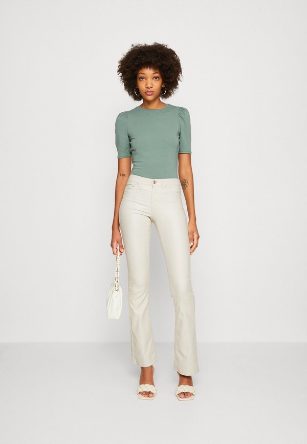 ONLLIVE LOVE PUFFTOP - Basic T-shirt - laurel wreath4