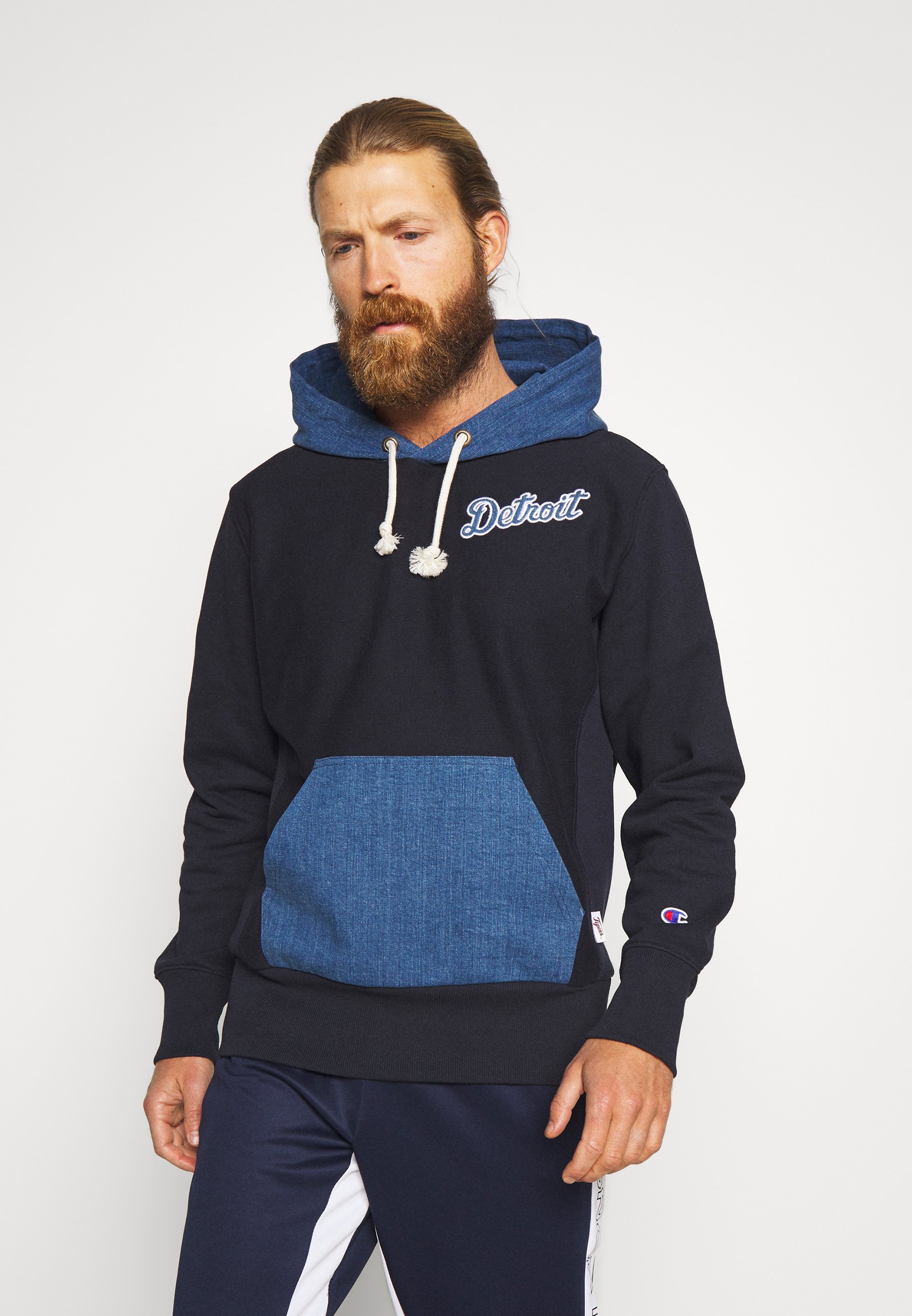Champion MLB DETROIT TIGERS HOODED Vereinsmannschaften Champion MLB DETROIT TIGERS CREWNECK Sweatshirt dark
