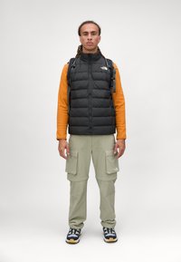 The North Face ACONCAGUA - Brezrokavnik - black