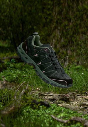 CMP, ALTAK WOMEN TRAIL - Zapatillas de senderismo - jungle/soft pink