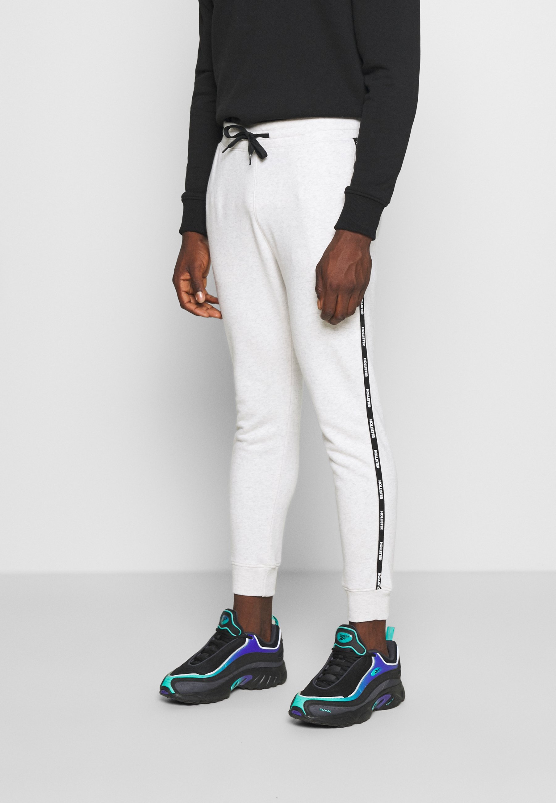 hollister tracksuit bottoms mens
