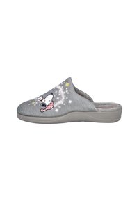 Zapatilla deslizante suave en color gris con Snoopy usando un gorro de dormir rosa, rodeado de estrellas y destellos, y con una suela acolchada.