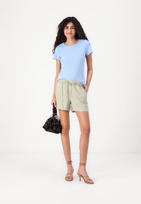 ONLCARLOTTA  - Basic T-shirt - open air3