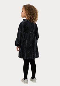 Marks & Spencer SPARKLY VELVET - Koktejlové šaty / šaty na párty - black