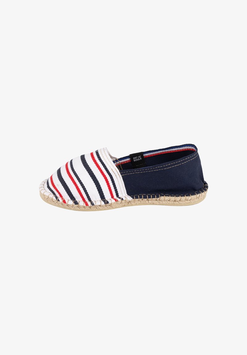 Chaussure espadrille à enfiler avec talon bleu marine, bout blanc orné de rayures rouges et bleu marine, et semelle en jute tressé.