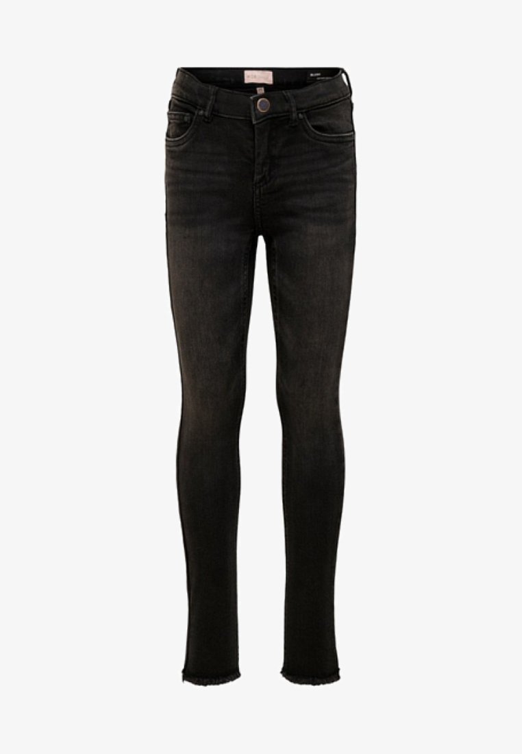 Tynne jeans i mørk svart denim. Har fem lommer, knappelukking og slitt kant. Jevn tekstur med svak falming.