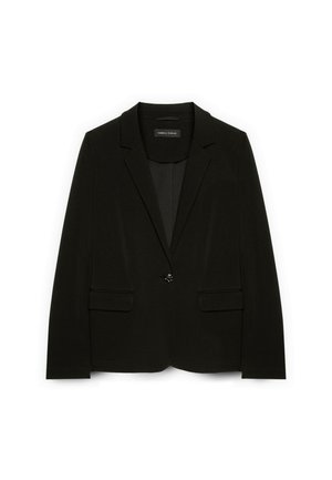 Zwarte blazer met een getailleerde pasvorm, enkele knoopsluiting, klepjes met een notch-revers en twee voorzakken; gemaakt van een gladde stof.