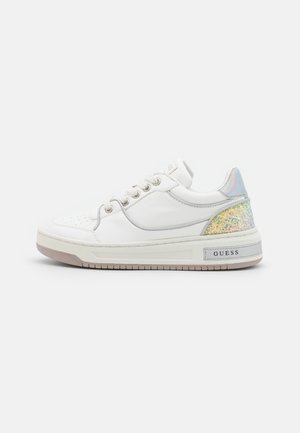 Baskets basses - white