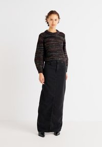 ONLY ONLCARMA PULLOVER  - Trui - black/multi spacedye
