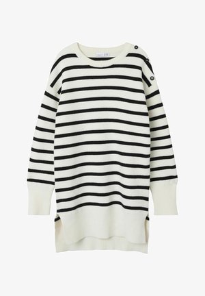 Gestreifter Pullover mit schwarz-weißen horizontalen Streifen, geripptem Material, Rundhalsausschnitt und dekorativen Knöpfen an der Schulter.