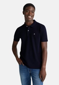 United Colors of Benetton SHORT SLEEVE WITH LOGO PATCH ON LEFT BREAST - Polotričko - blue