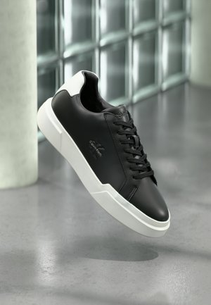 Sportbačiai - black/white