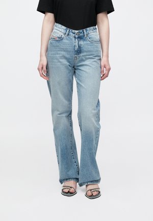 Relaxed fit jeans - 01