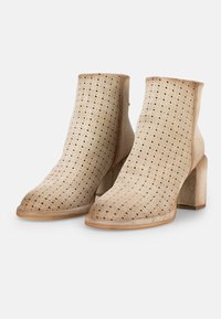 Felmini Botines de tacón - lamb