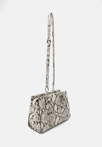 MICHAEL Michael Kors MARILYN SATCHEL - Håndtasker - natural