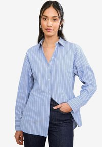 STRIPE DIMANTE  - Nööpidega pluus - blue