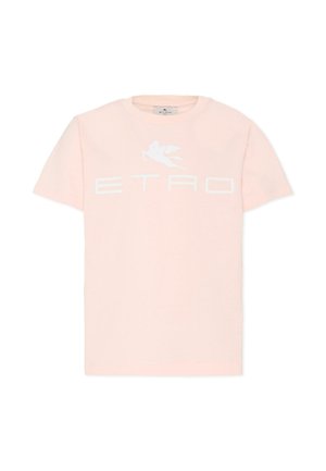 Camiseta rosa claro de manga corta con letras blancas "ETRO" y un gráfico de un caballo alado centrado en el pecho.