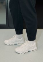 Nike Sportswear AIR MAX 96 - Baskets basses - sail/light bone/summit white/écru - ZALANDO.FR