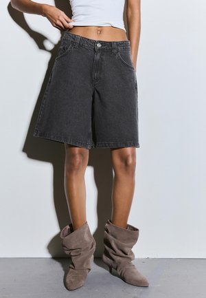 Bershka - Szorty jeansowe