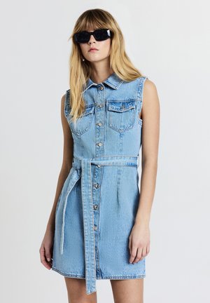 SMANICATO - Vestito di jeans - blu denim chiaro