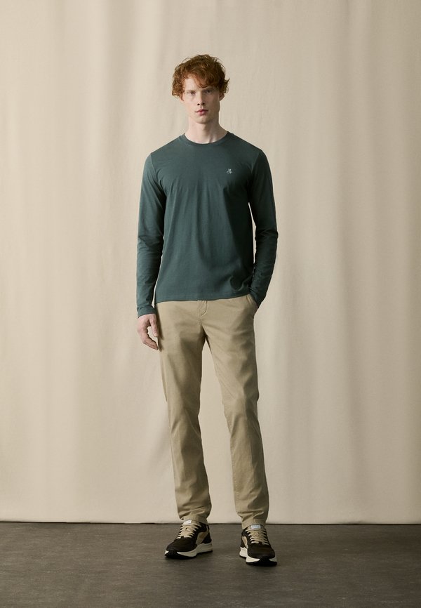 CREW NECK ,ICON CHEST PRINT - Long sleeved top - mangrove2