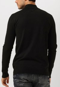 Pure Path COLTRUIEN ESSENTIAL MOCKNECK  - Trui - black