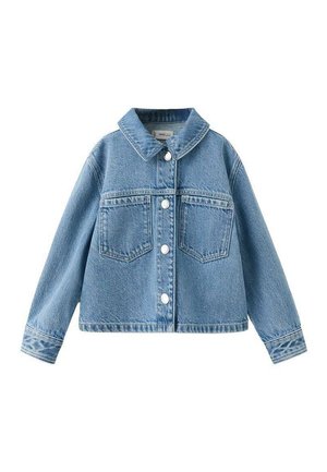 Blaue Jeansjacke mit langen Ärmeln, durchgeknöpftem Vorderteil, zwei Brusttaschen und klassischem Kragen.