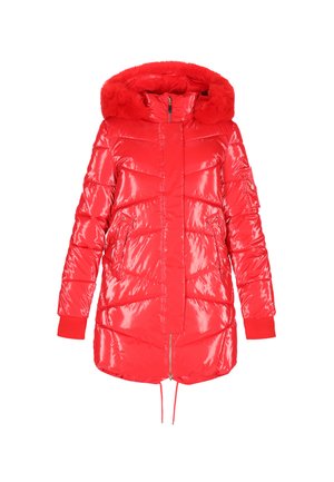 Rode donsjas met een glanzende afwerking, een met bont gevoerde capuchon, twee voorzakken met rits en elastische manchetten. Koord aan de zoom voor aanpassing.