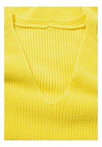 hessnatur Strickpullover - yellow