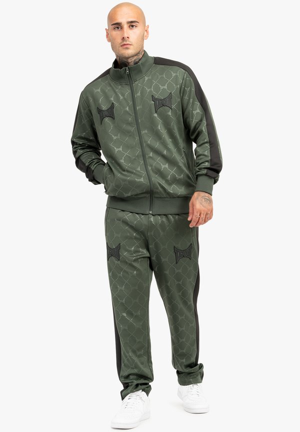 NORMALE PASSFORM PUNKASS SET - Trainingsanzug