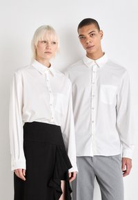 Sister Jane LILIAN TIE SHIRT UNISEX - Krekls - white