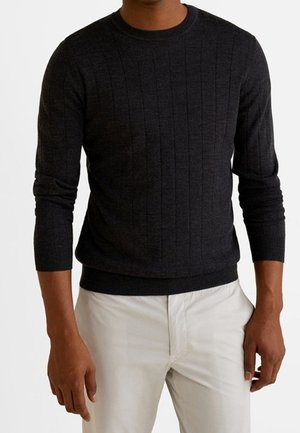 Sweter