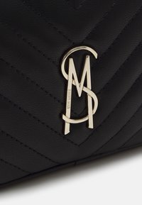 Steve Madden BENRICO czarny